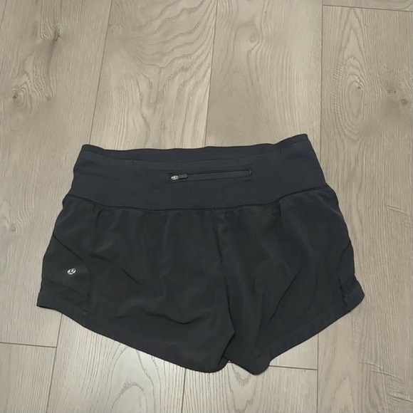Pace perfect shorts - Picture 2 of 2